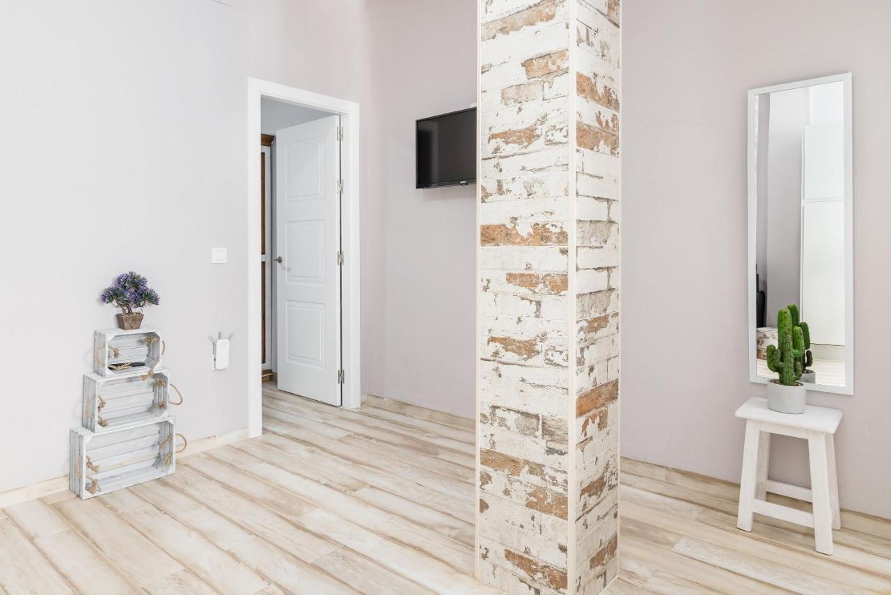 Apartamento Claudia 科尼尔-德拉弗龙特拉 外观 照片